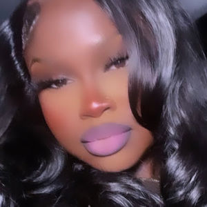 Meet your Posher, Nyaboth